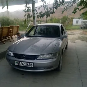 Opel Vectra 1996