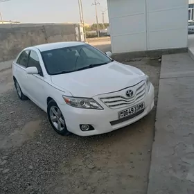 Toyota Camry 2010