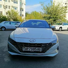 Hyundai Elantra 2021