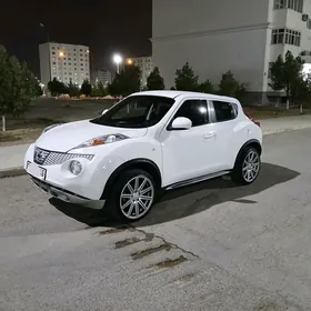 Nissan JUKE 2013