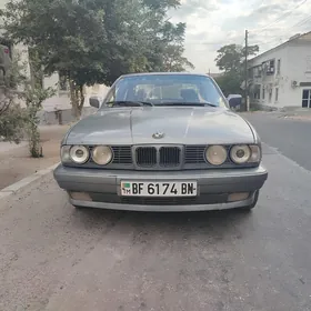 BMW E34 1989