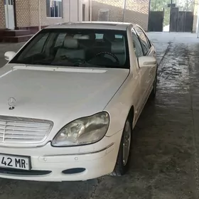 Mercedes-Benz S-Class 2002