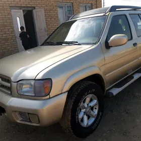 Nissan Pathfinder 2003