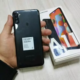 Samsung A11  2/32gb