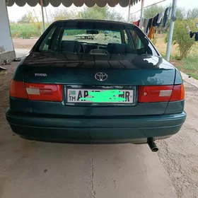 Toyota Corona 1996