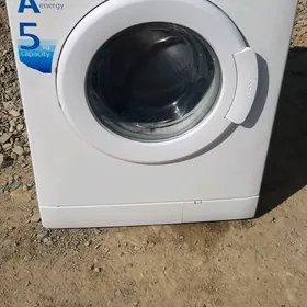 KIRMAŞIN. BEKO 5 KG