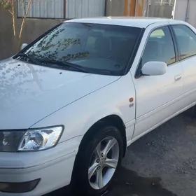 Toyota Camry 2001