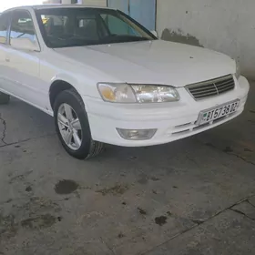 Toyota Camry 1998