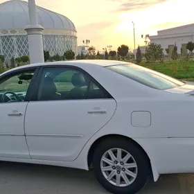 Toyota Camry 2003