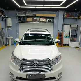 Toyota Highlander 2015