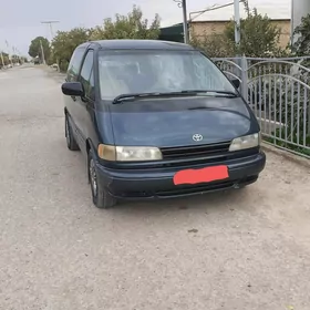 Toyota Previa 1995