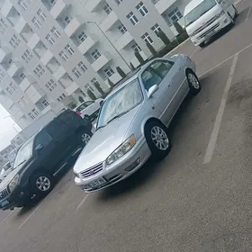 Toyota Camry 2000