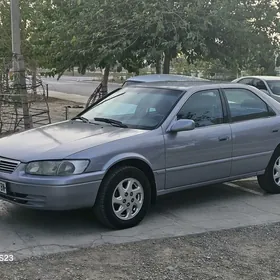 Toyota Camry 1997