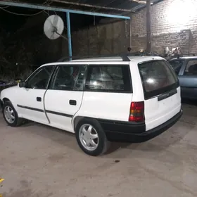 Opel Astra 1992