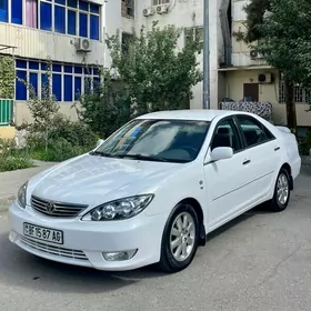 Toyota Camry 2003