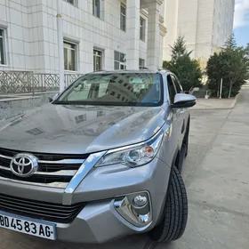 Toyota Fortuner 2020