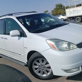 Toyota Sienna 2005