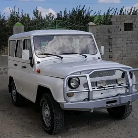 UAZ 469 2012