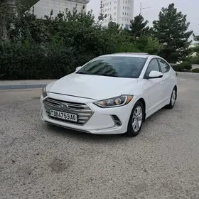 Hyundai Elantra 2018