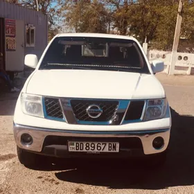 Nissan Navara 2012