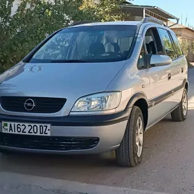 Opel Zafira 2001