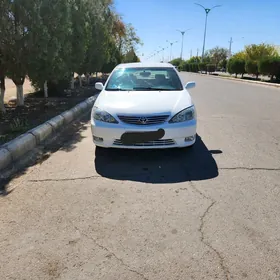 Toyota Camry 2004