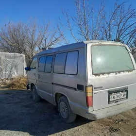 Toyota Hiace 1989