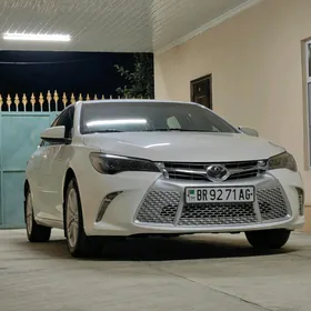 Toyota Camry 2017