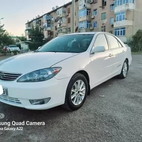 Toyota Camry 2005