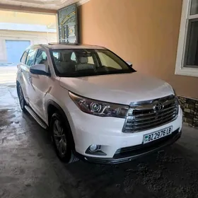 Toyota Highlander 2016