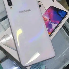 Samsung A70 6/128gb