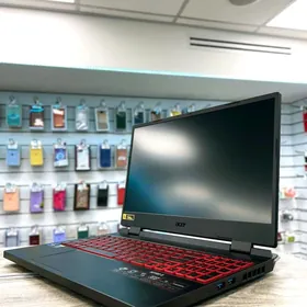 Acer Nitro/i7/RTX 3050/RAM 16G