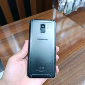 Samsung A6 (2018)  3/32gb