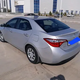 Toyota Corolla 2015