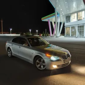 BMW E60 2004