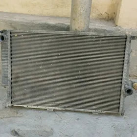 bmw radiator