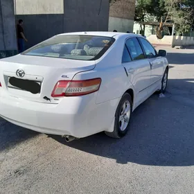 Toyota Camry 2011