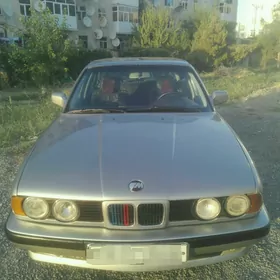 BMW 525 1989