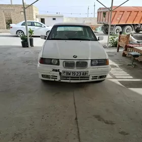 BMW 320 1992