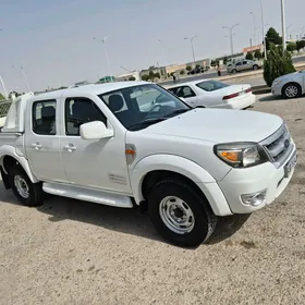 Toyota Hilux 2010