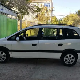 Opel Zafira 2002