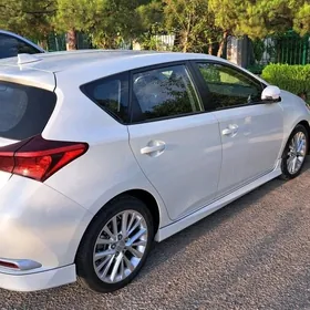 Toyota Corolla 2017