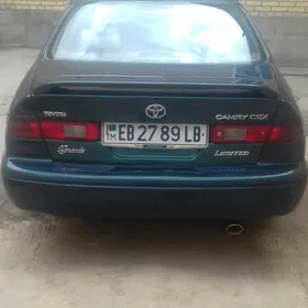 Toyota Camry 1998