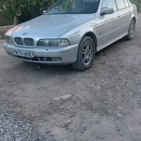 BMW E39 1999