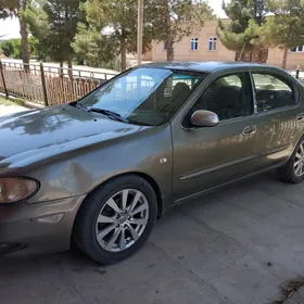 Nissan Maxima 2000