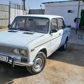 Lada 2103 1980