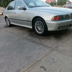 BMW E39 1998