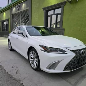 Lexus ES 350 2019