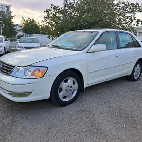 Toyota Avalon 2000