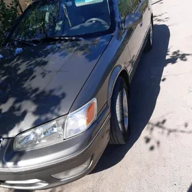 Toyota Camry 2000